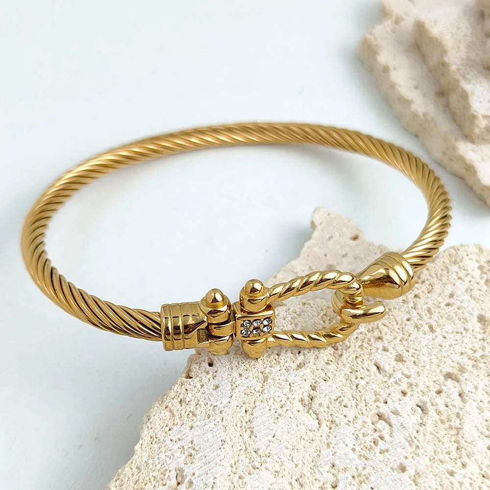 Arvella Charm