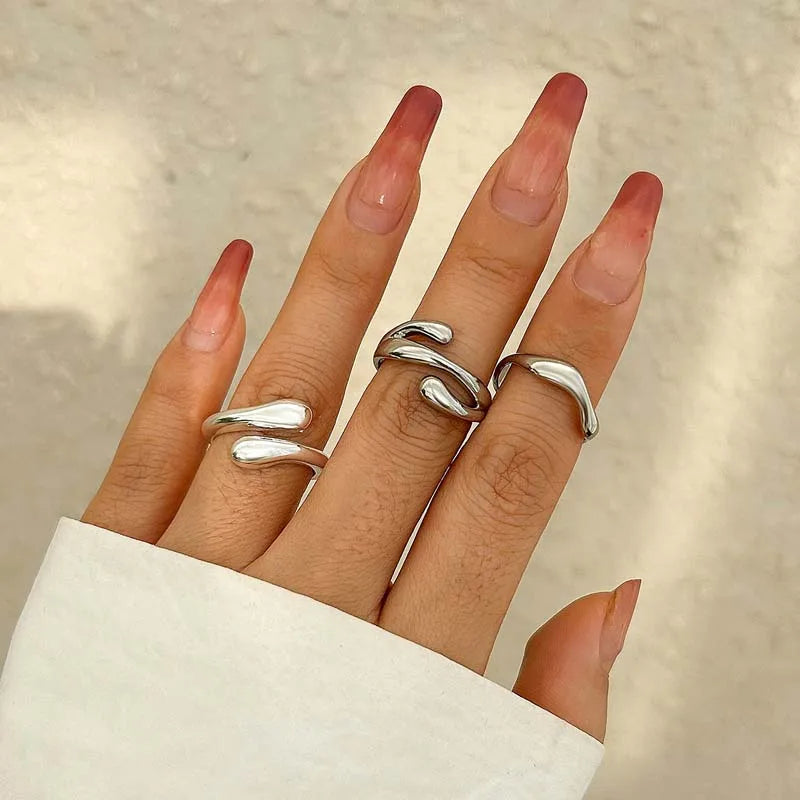 Teardrop ring