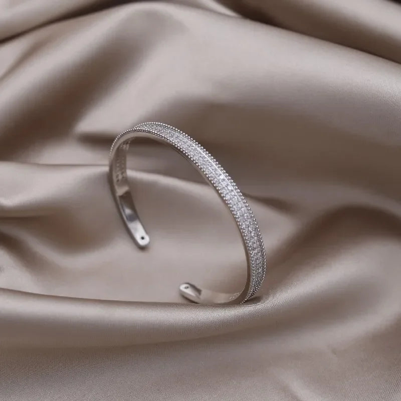 Valoria Diamond Line