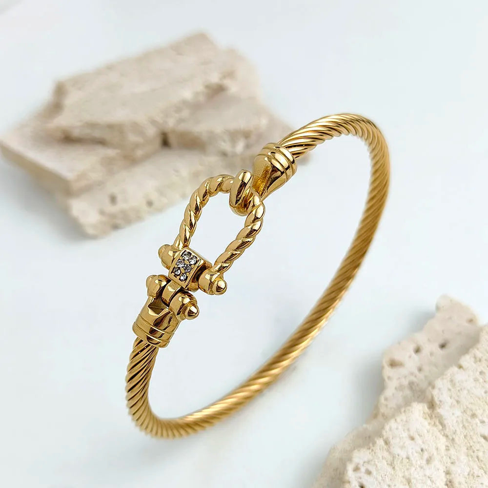 Arvella Charm